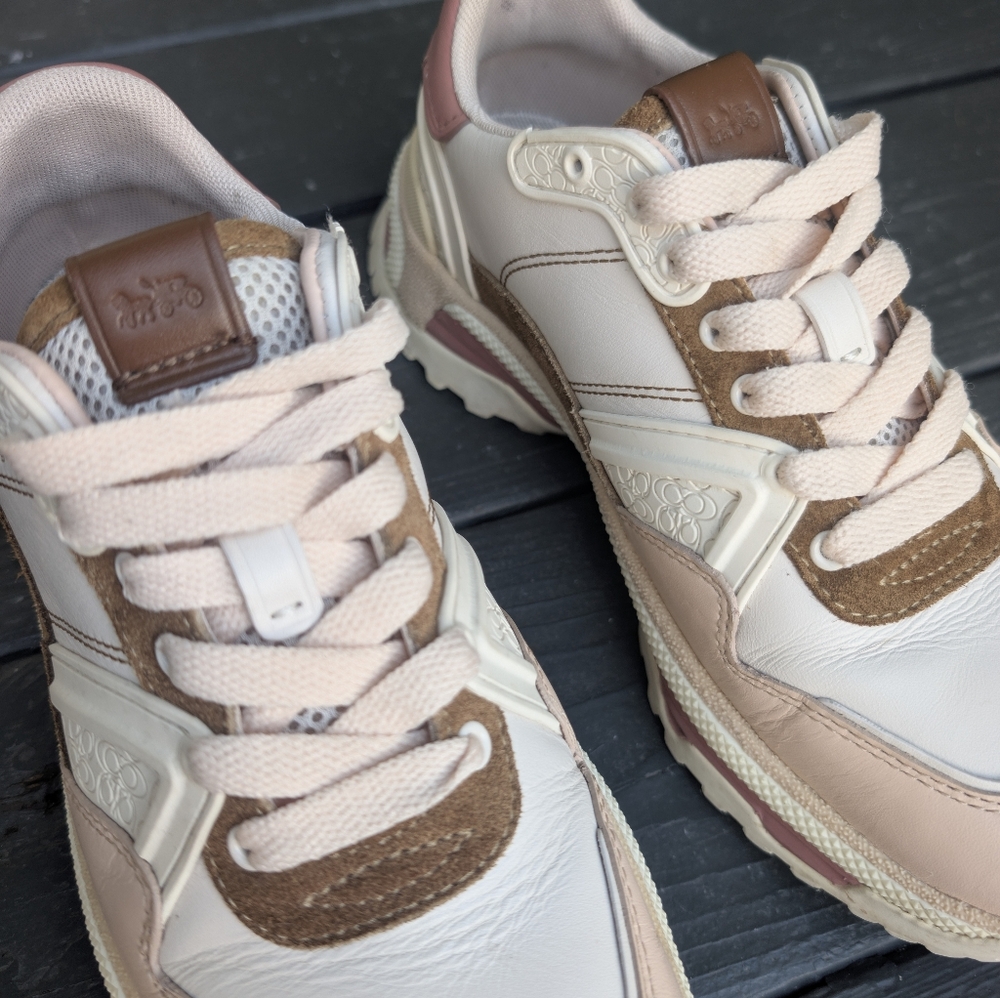 Coach C143 Fashion Sneakers - Picture 12 of 16